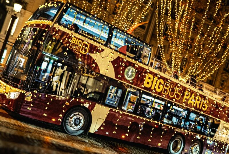 Illuminations de Noël à Paris en bus panoramique